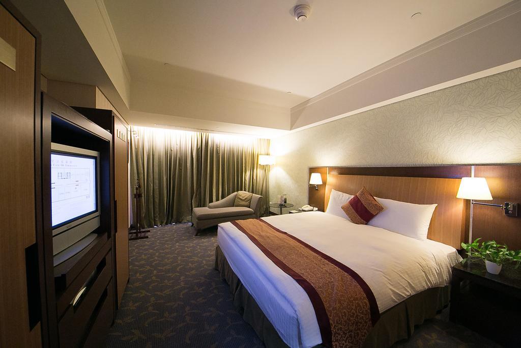 Evergreen Plaza Hotel - Tainan Cameră foto Deluxe Room