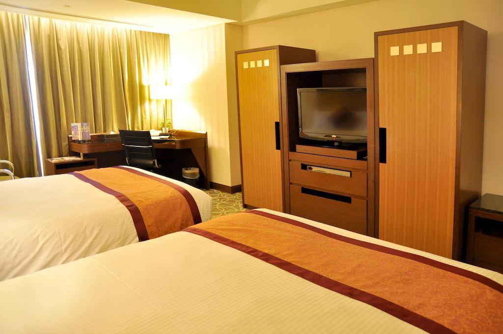 Evergreen Plaza Hotel - Tainan Cameră foto Deluxe room
